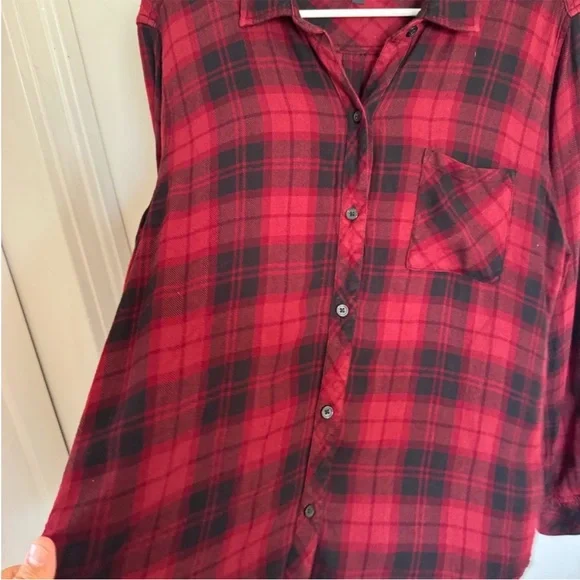 Rails Hunter Crimson Pitch plaid button front top size large - Picture 3 of 5